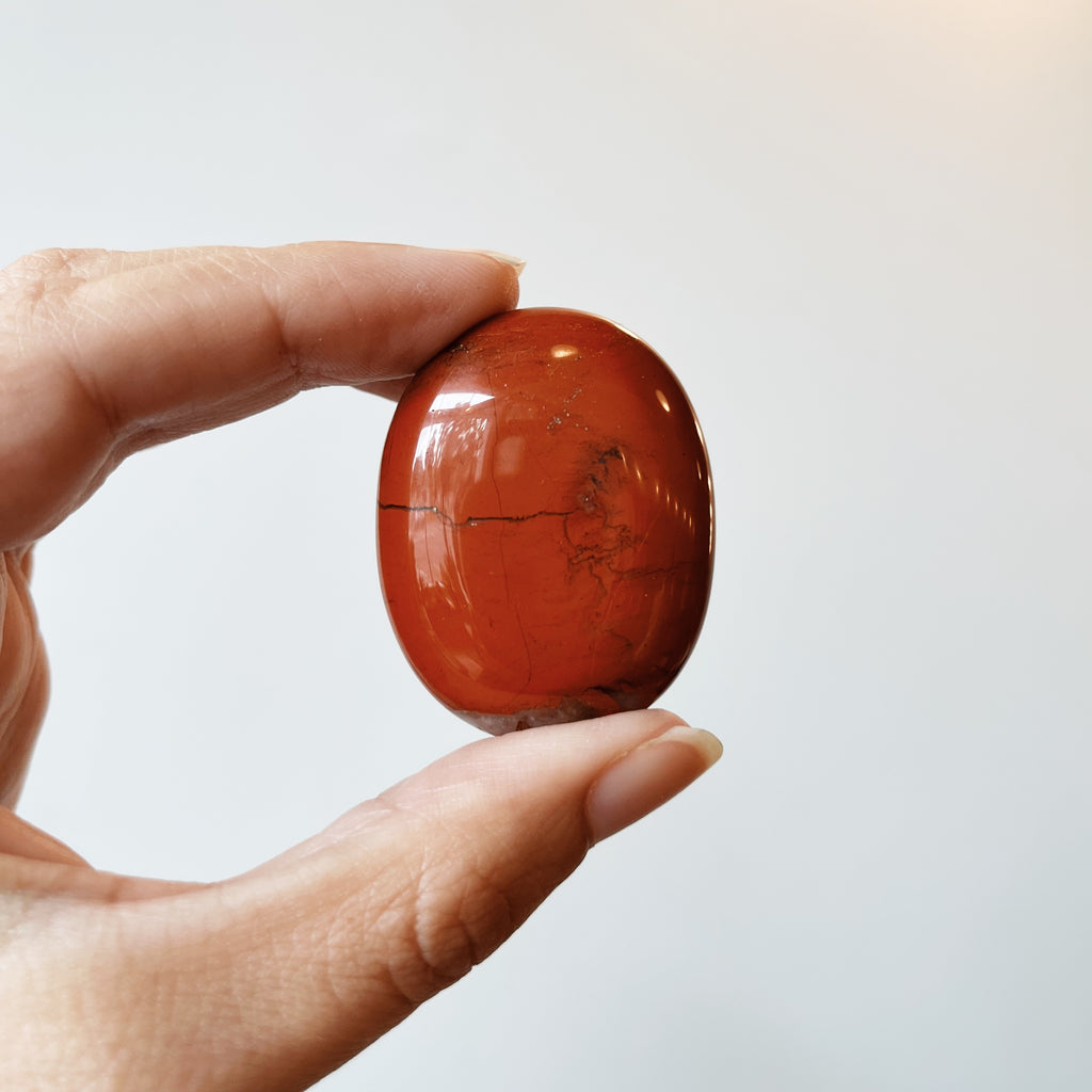 Red Jasper Palm Stone