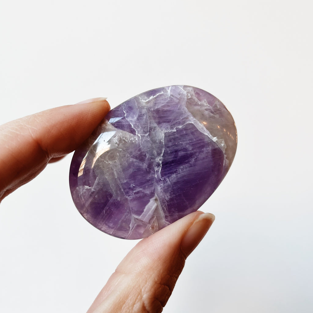 Small Amethyst palm stone