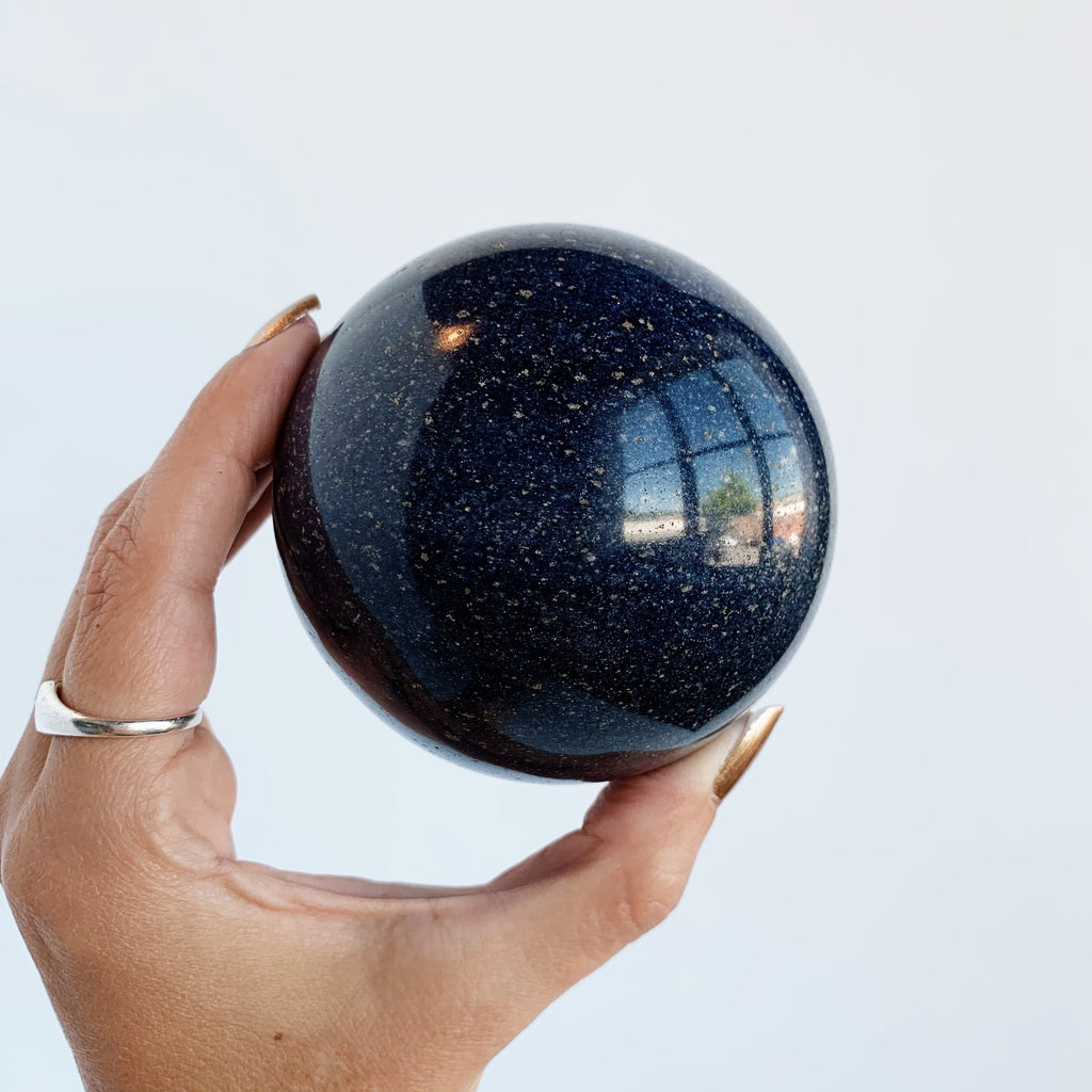 Dumortierite sphere
