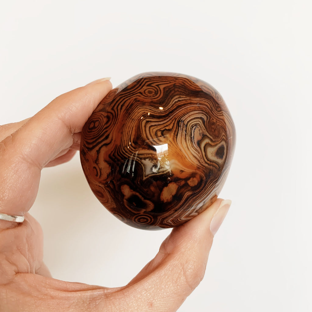 Sardonyx palm stone