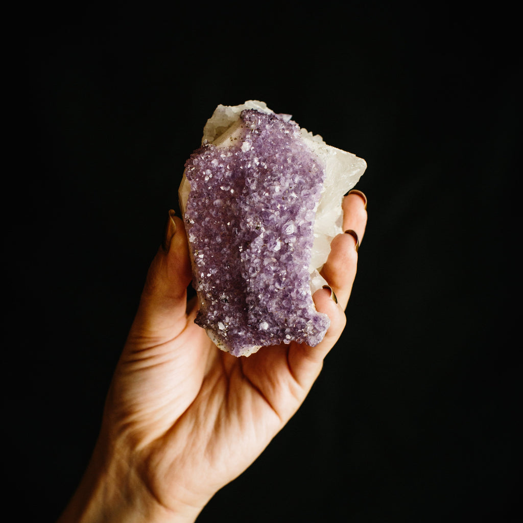 Light purple Amethyst specimen